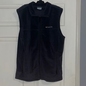Mens Medium Columbia vest